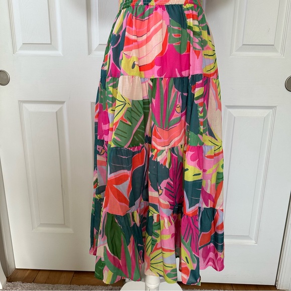 Tropical Maxi Dress - Picture 5 of 11